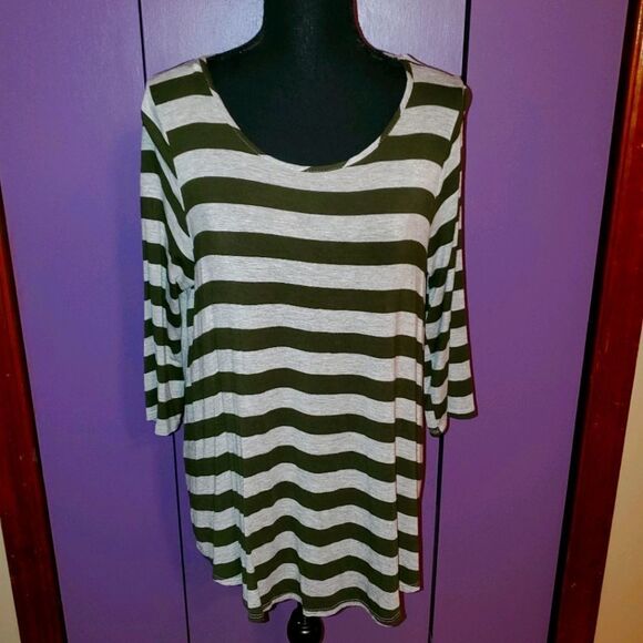 Green Grey Striped Top with Open Back EUC - Picture 1 of 6
